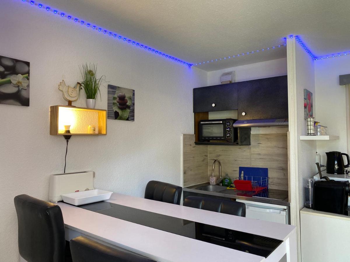 T2 Rdc A Canet En Roussillon Europa 4 Pers ,Piscine,Clim, Tennis, Parking Bagian luar foto