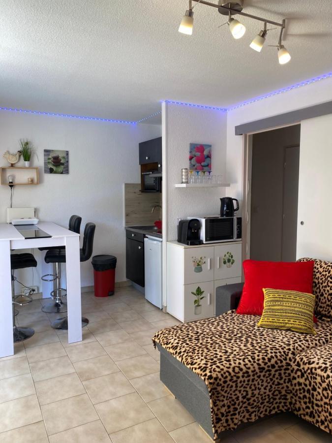 T2 Rdc A Canet En Roussillon Europa 4 Pers ,Piscine,Clim, Tennis, Parking Bagian luar foto