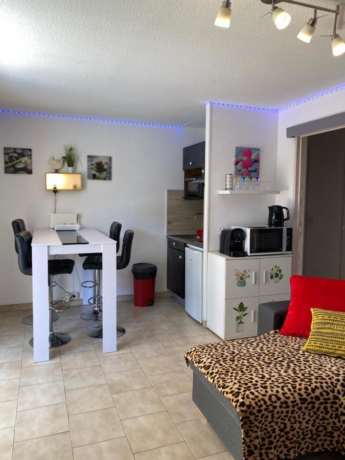 T2 Rdc A Canet En Roussillon Europa 4 Pers ,Piscine,Clim, Tennis, Parking Bagian luar foto