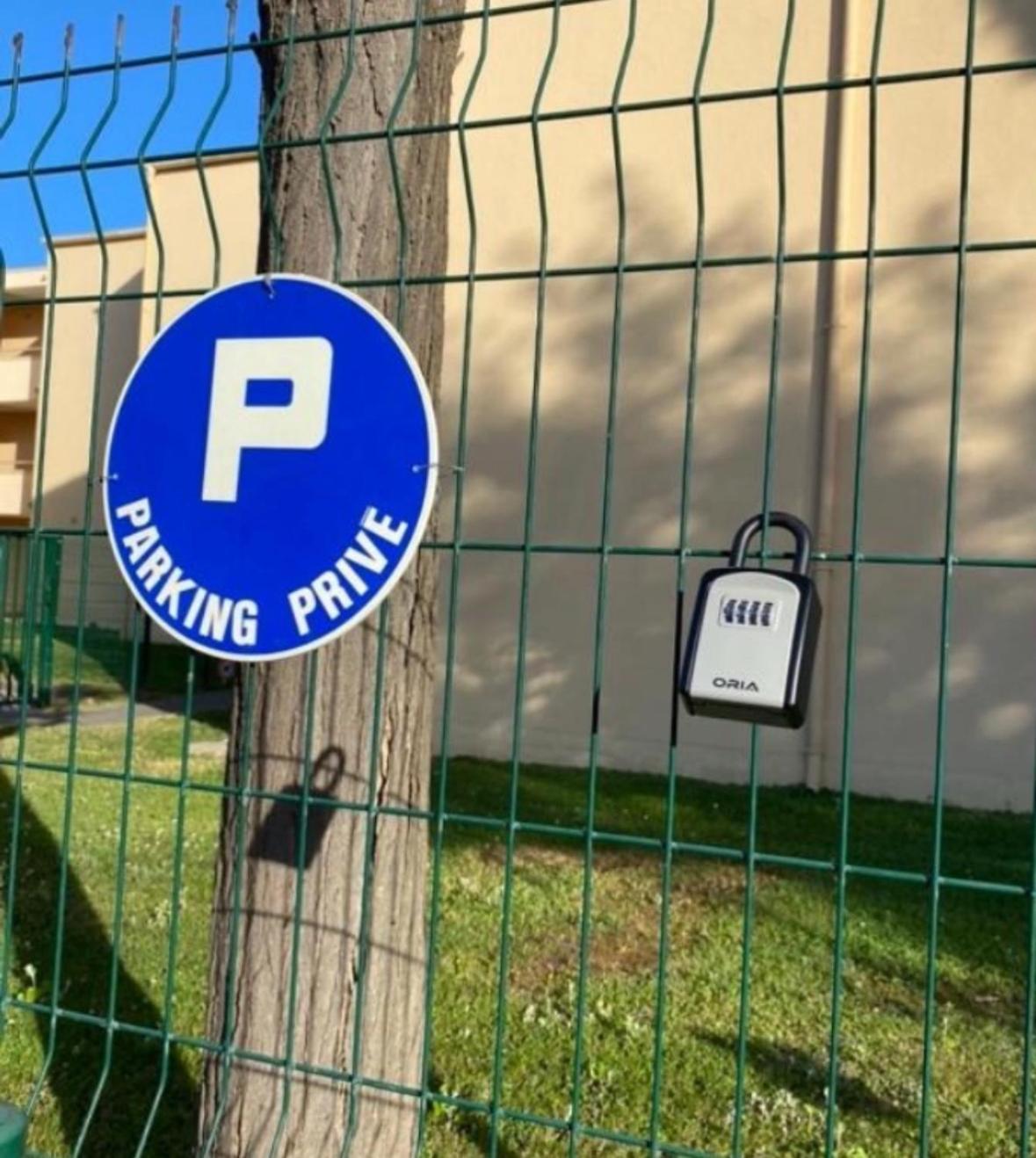 T2 Rdc A Canet En Roussillon Europa 4 Pers ,Piscine,Clim, Tennis, Parking Bagian luar foto